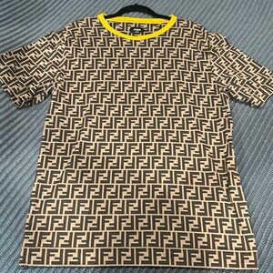 Men’s Fendi Logo T shirt in size Medium. BRAND NEW. Never worn